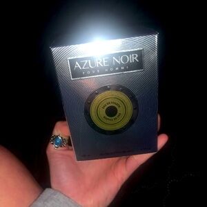 azure noir por homme